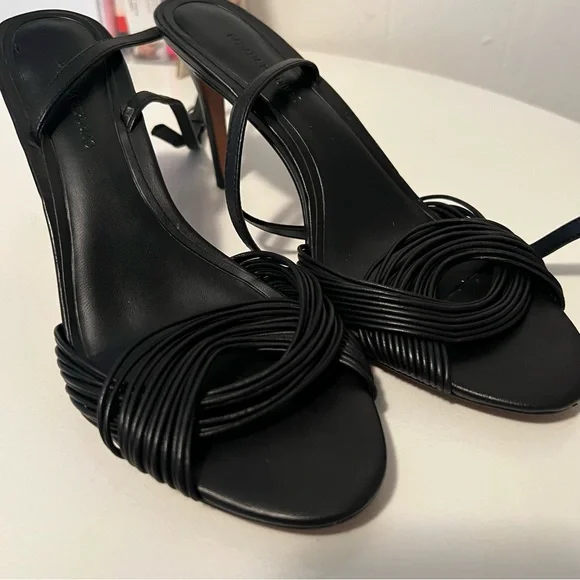 Banana Republic Black Disco Heel - Picture 2 of 8